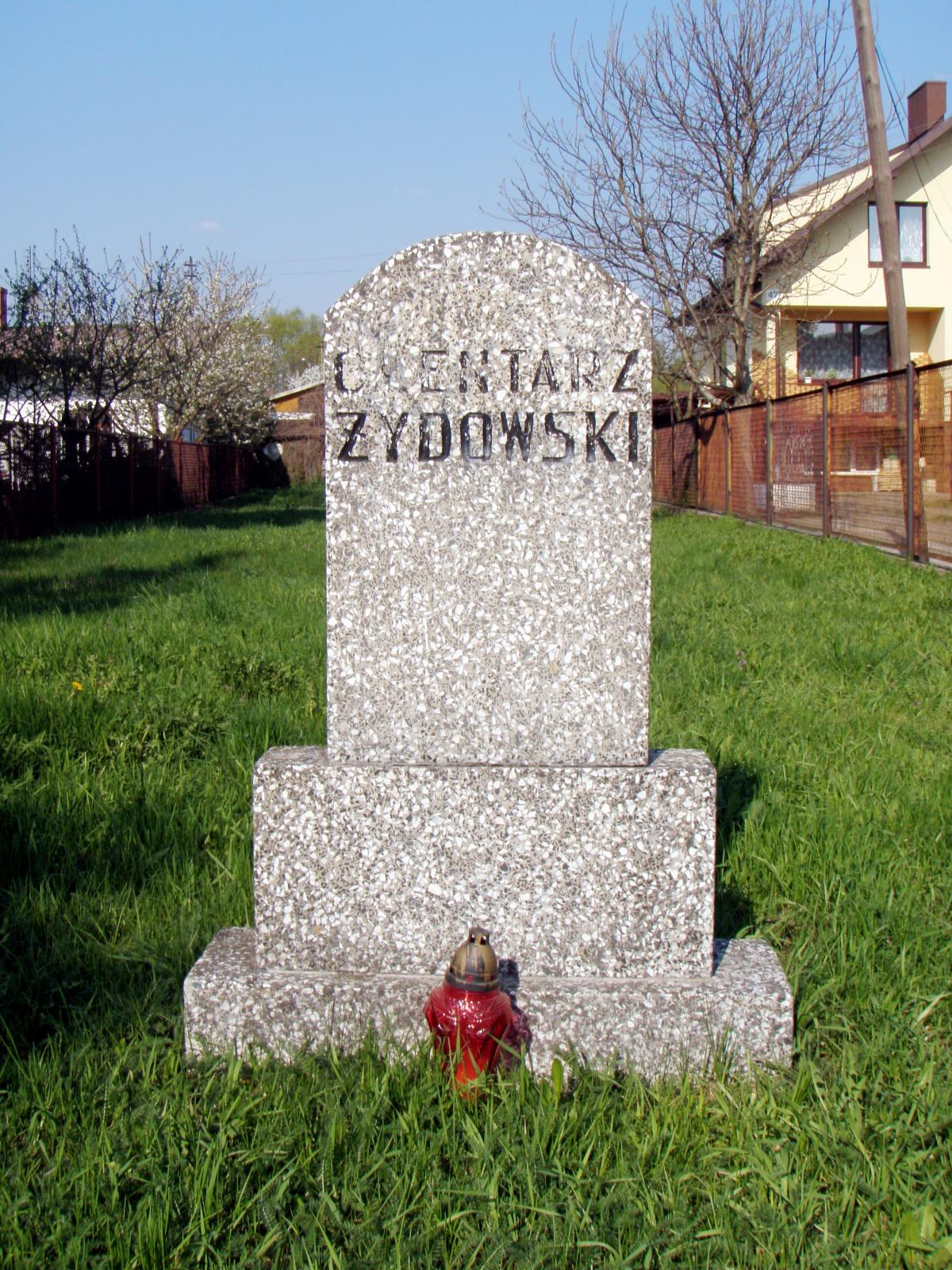 Wikipedia, Jewish victims cemetery in Augustw, Self-published work