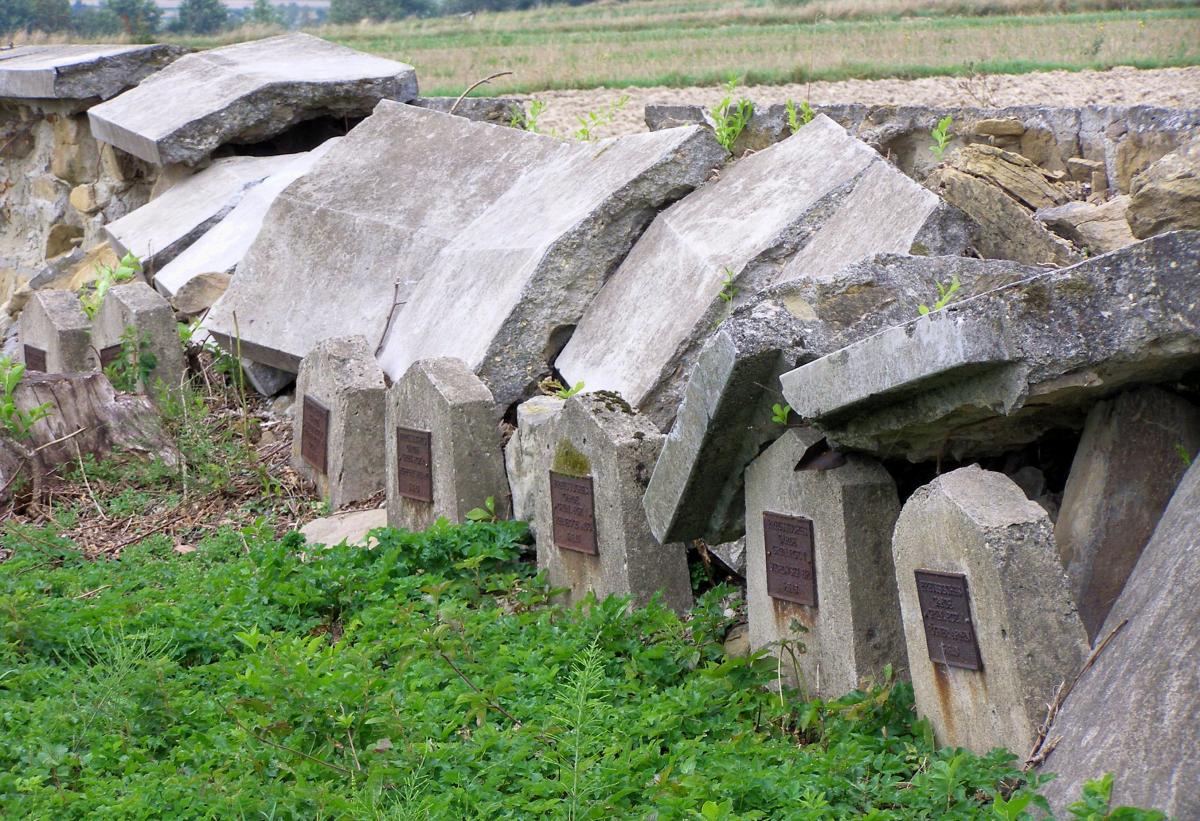 Wikipedia, Self-published work, World War I Cemetery nr 112 in Roznowice