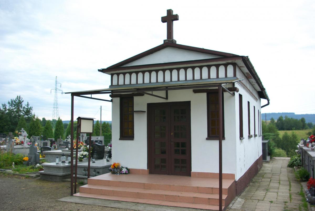 Wikipedia, Cemetery chapels in Sanok, Photographs by Lowdown, Posada Cemetery in Sanok, Self-publish