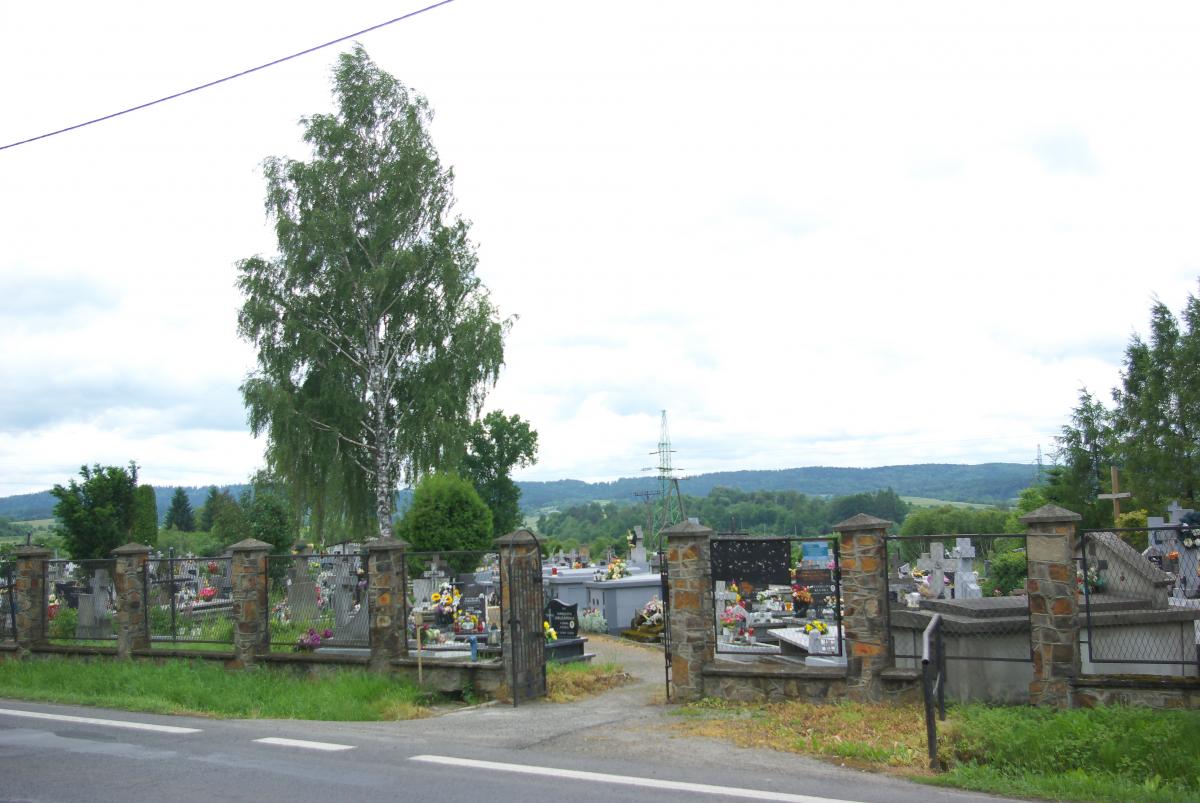 Wikipedia, Photographs by Lowdown, Posada Cemetery in Sanok, Self-published work