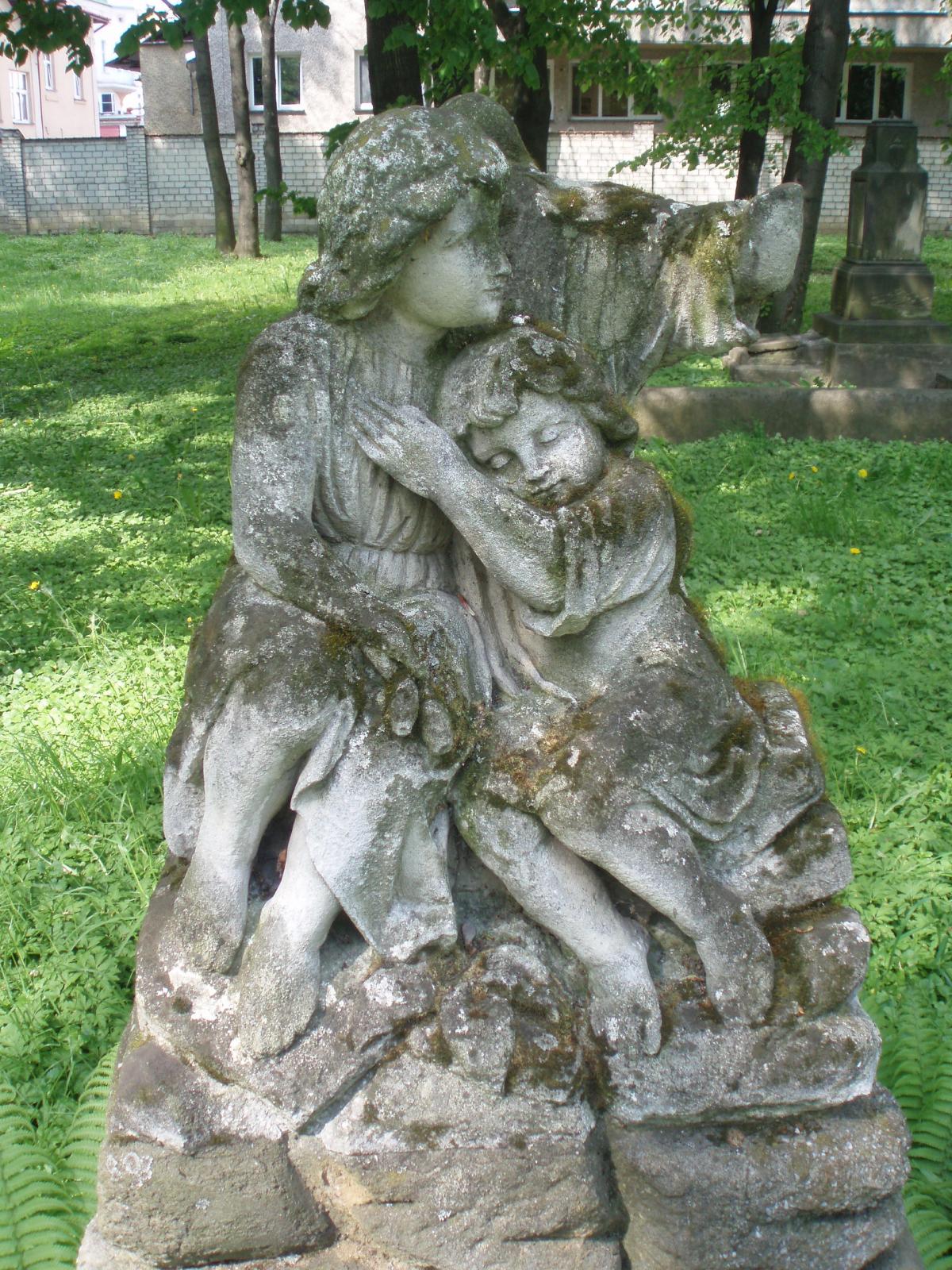 Wikipedia, Grave sculptures in Poland, Old Cemetery in Rzeszw, Self-published work, Stone sculpture