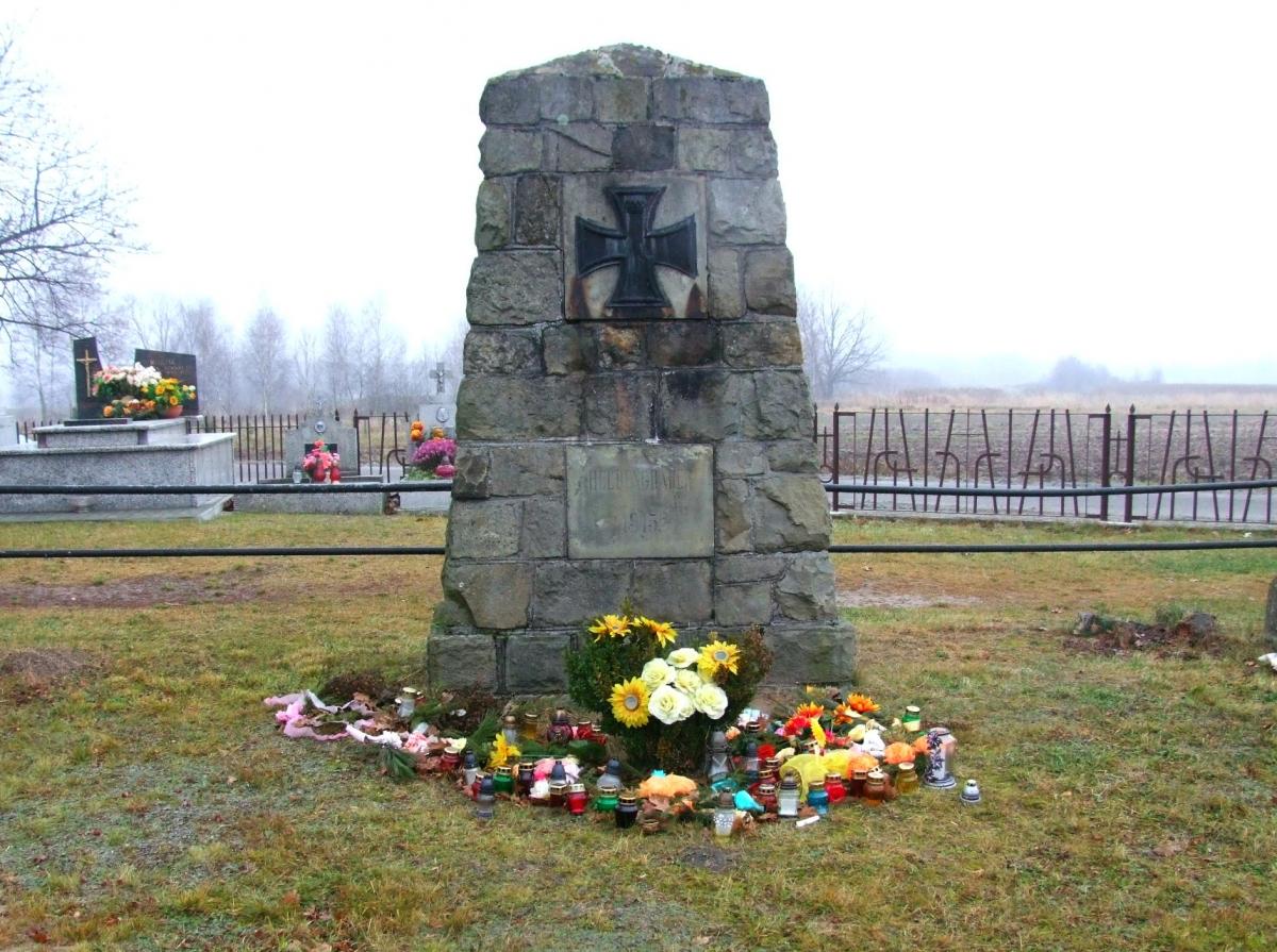 Wikipedia, Self-published work, World War I Cemetery nr 270 in Bielcza