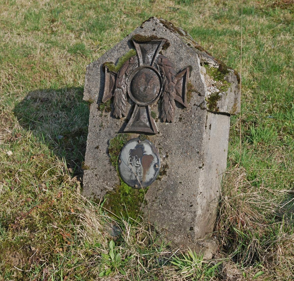 Wikipedia, Self-published work, World War I Cemetery nr 183 in Siemiechów