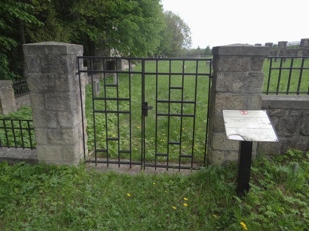 Wikipedia, Self-published work, World War I Cemetery nr 116 in Staszkówka-Dawidówka