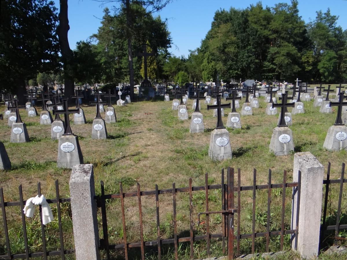 Wikipedia, Self-published work, World War I Cemetery nr 263 in Zaborów