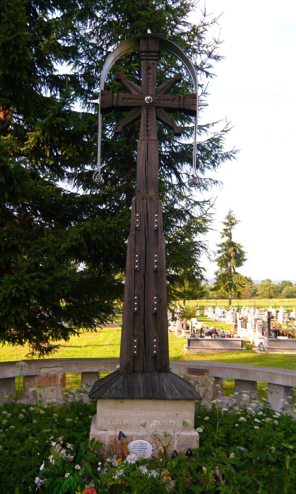 Wikipedia, Self-published work, World War I Cemetery nr 56 in Smerekowiec