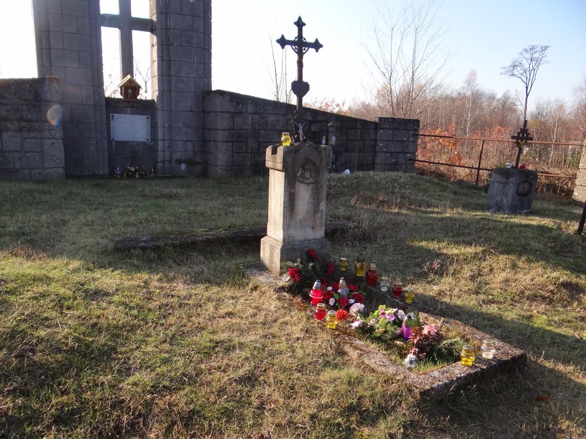 Wikipedia, Self-published work, World War I Cemetery nr 274 in Przyborów