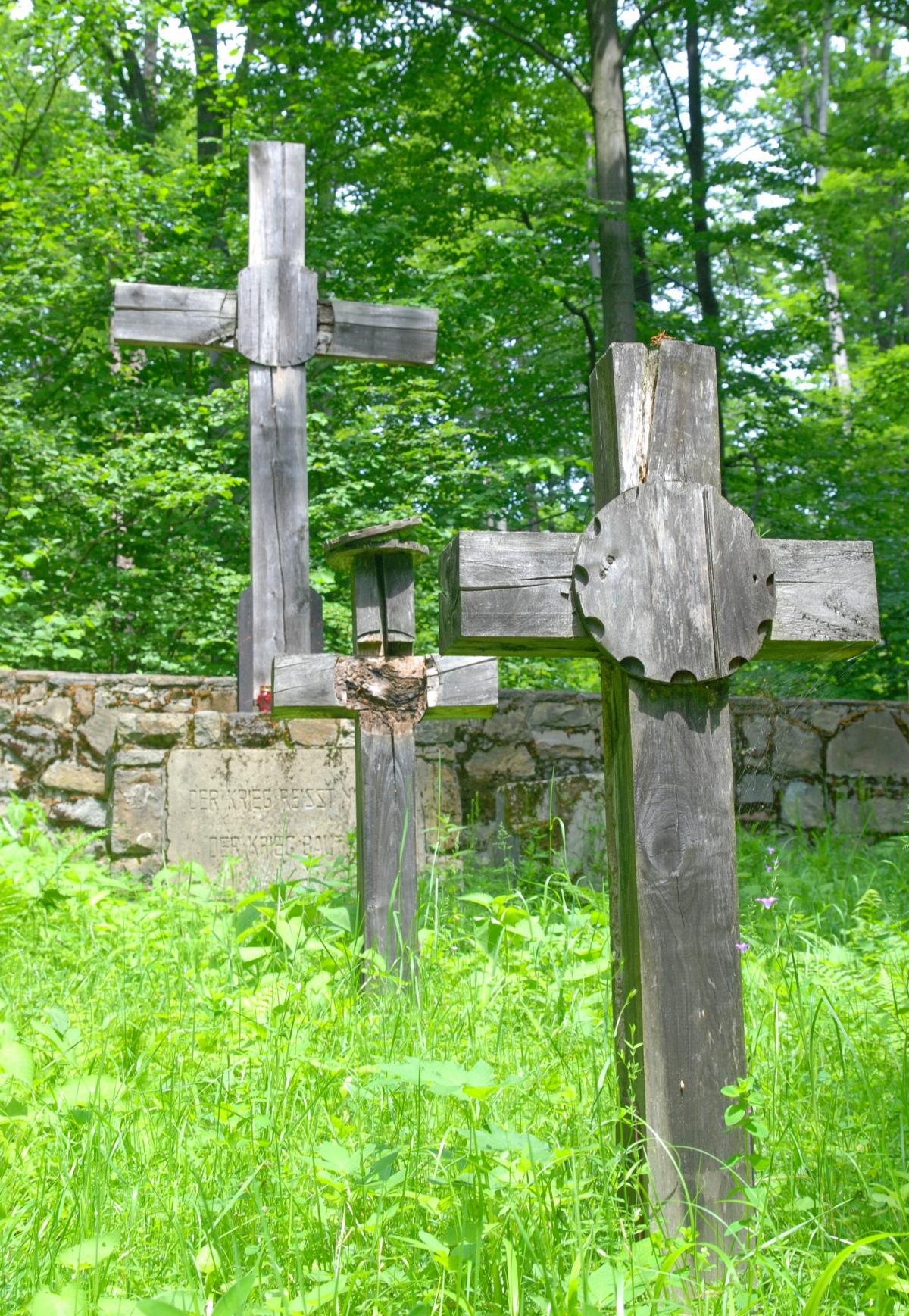 Wikipedia, Self-published work, World War I Cemetery nr 45 in Lipna