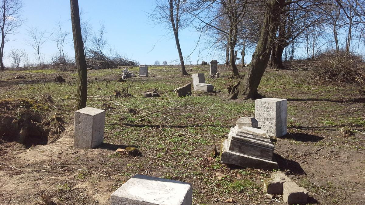 Wikipedia, Orthodox cemetery in Werbkowice, Self-published work