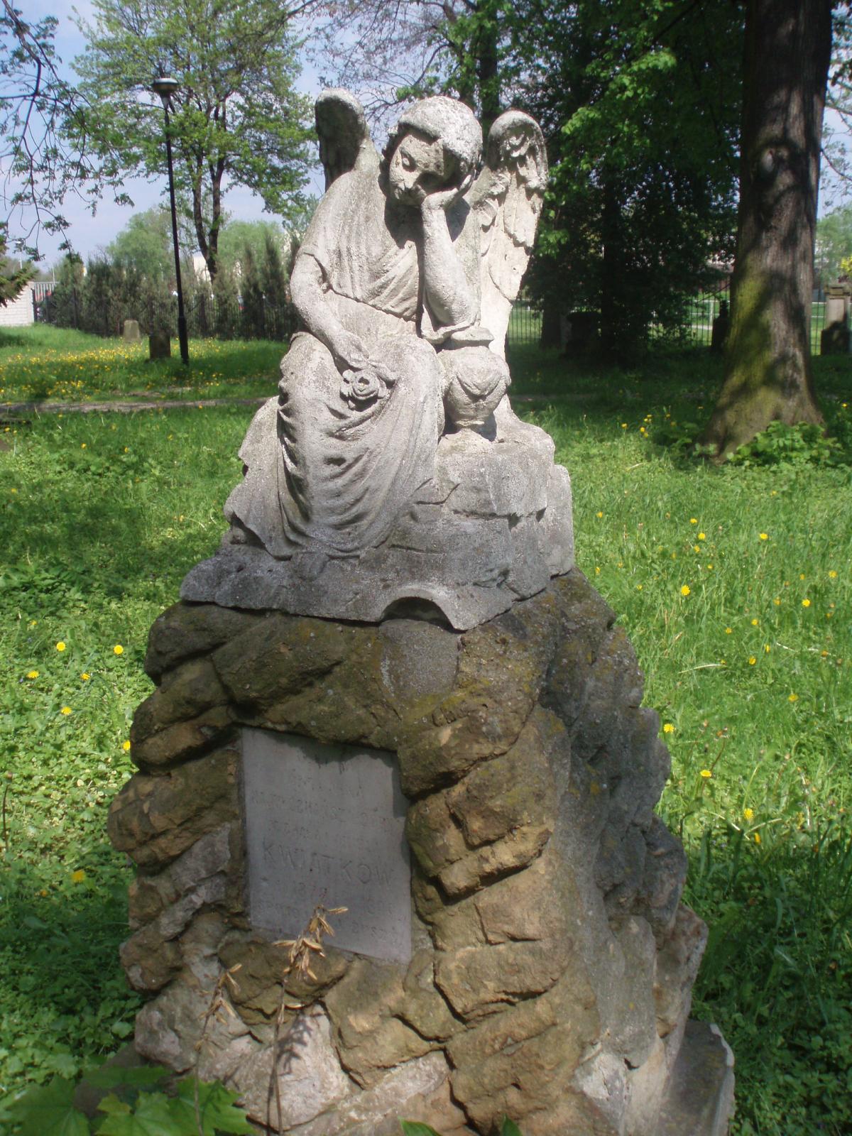 Wikipedia, Cemeteries in Rzeszw, Grave sculptures of angels in Poland, Self-published work