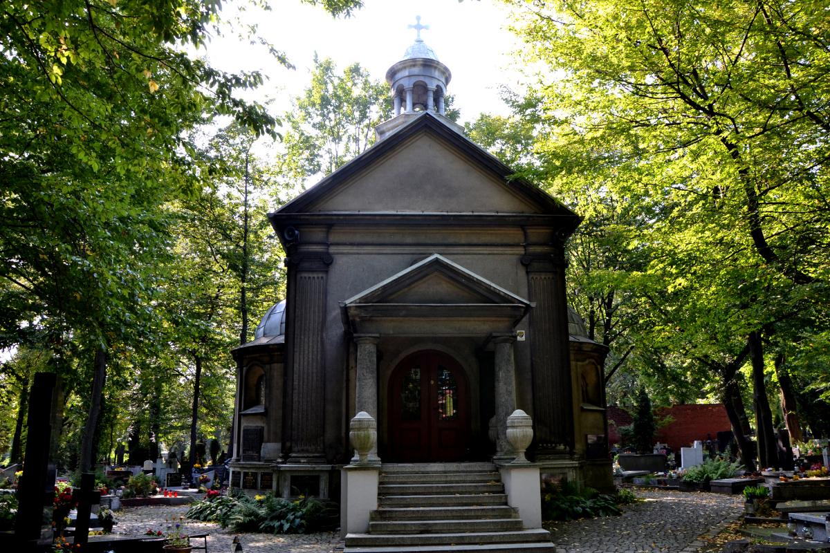 Wikipedia, Catholic Cemetery on Francuska street in Katowice, Cultural heritage monuments in Poland 