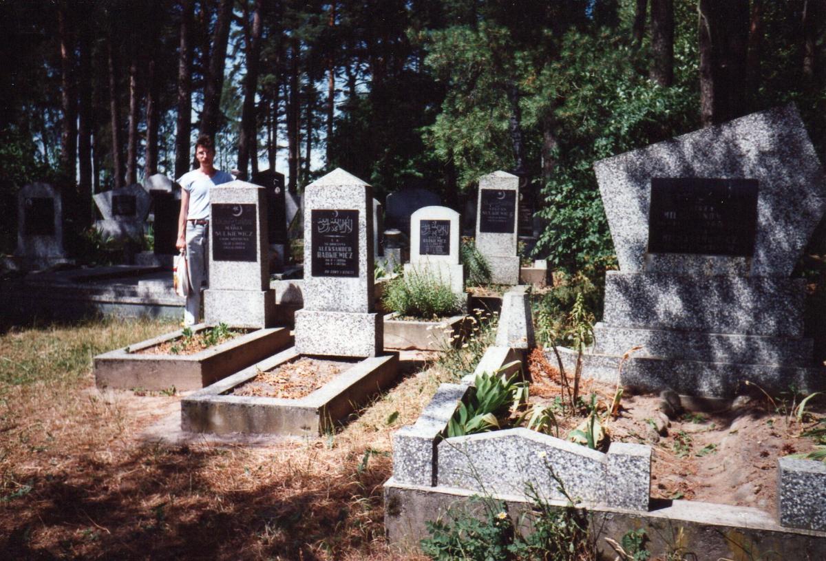 Wikipedia, 1992 in Poland, Muslim cemetery in Bohoniki, Self-published work