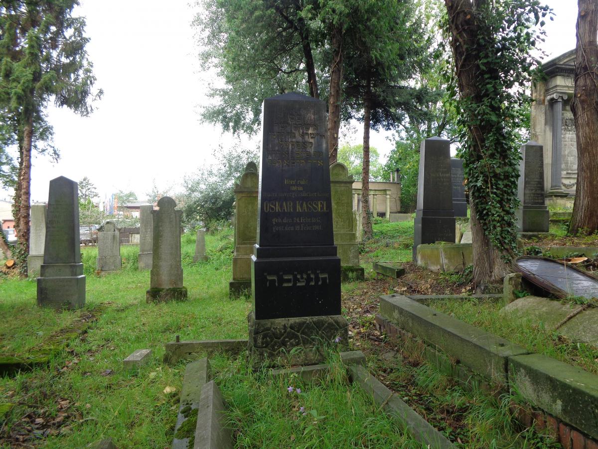 Wikipedia, 2018 in Prudnik, Jewish cemetery in Prudnik, Self-published work