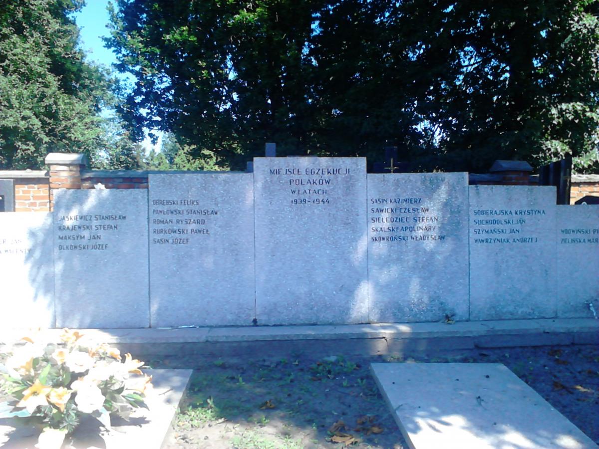 Wikipedia, Catholic cemetery in Przasnysz, Monuments and memorials in Przasnysz, Self-published work