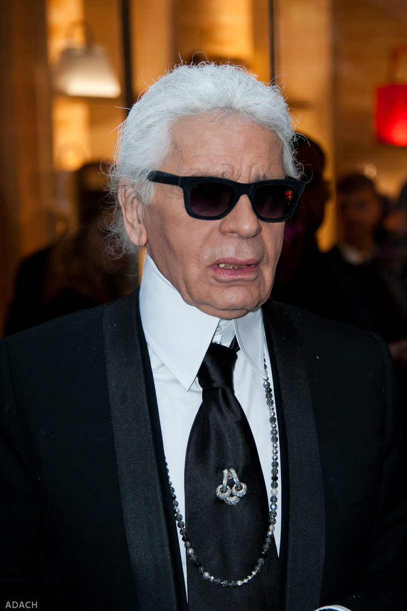 Wikipedia, Fendi events, Flickr images reviewed by FlickreviewR, Karl Lagerfeld