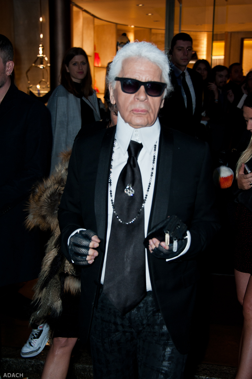 Wikipedia, Fendi events, Flickr images reviewed by FlickreviewR, Karl Lagerfeld