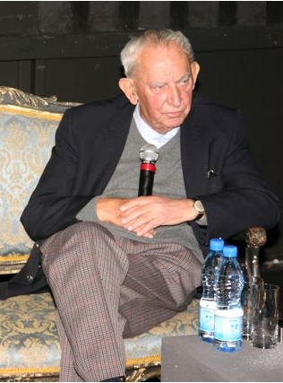 Wikipedia, Gustaw Holoubek, Self-published work