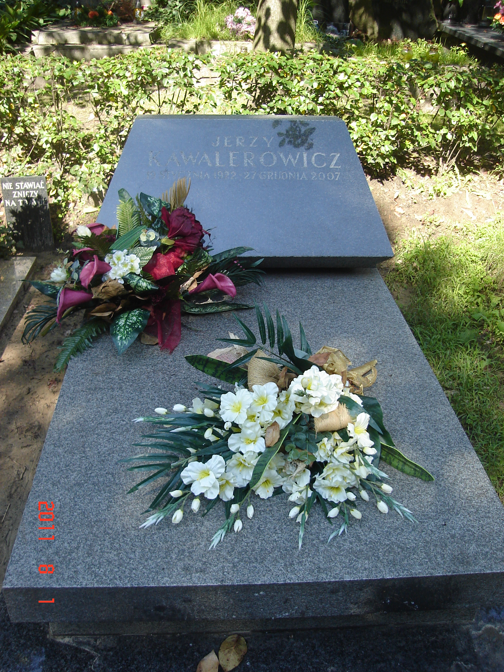 Wikipedia, Jerzy Kawalerowicz, Self-published work, Warsaw Military Cemetery - K