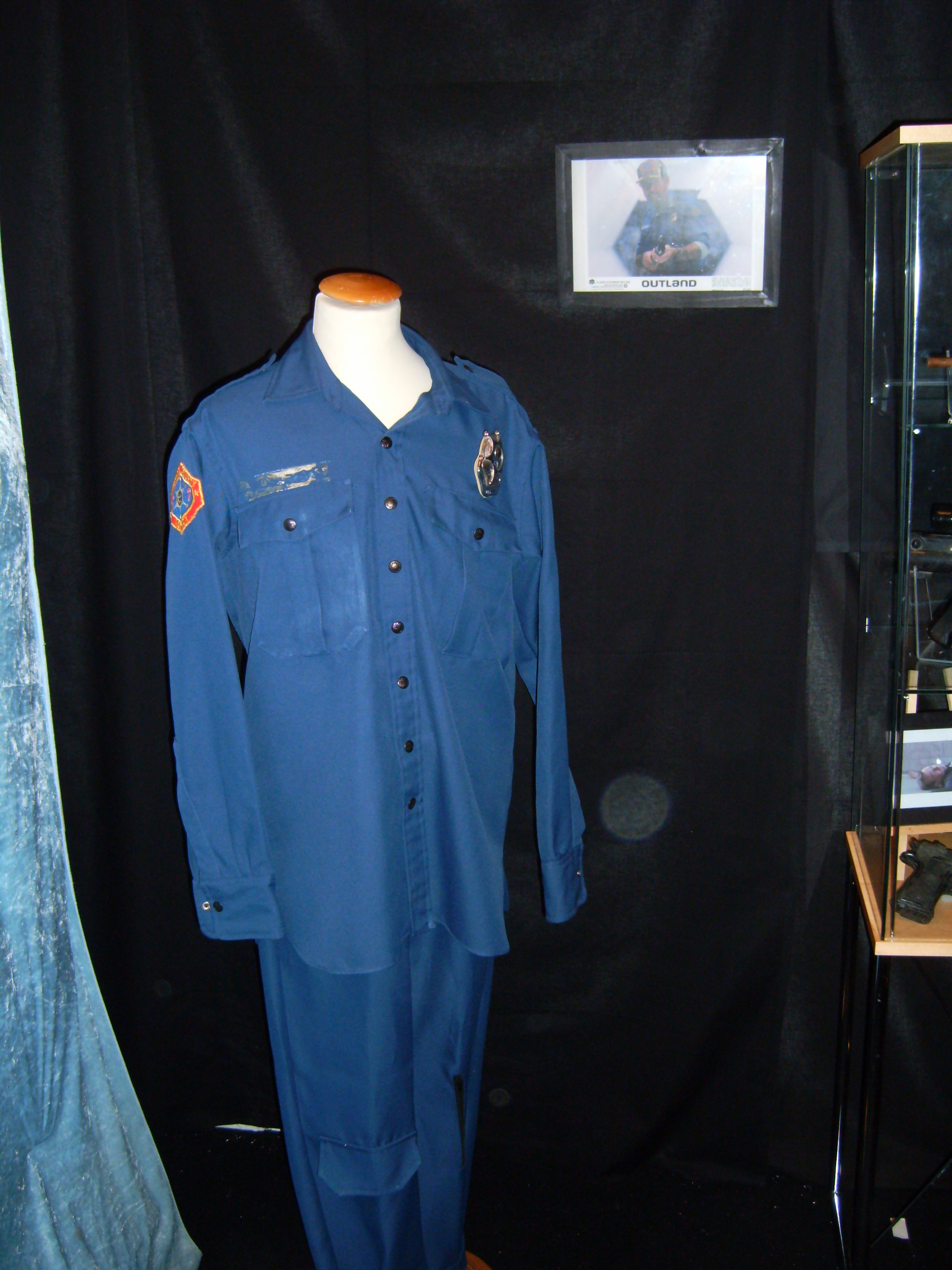 Wikipedia, Film costumes, Outland (film), Photographs taken on 2010-11-27, Science fiction costumes,