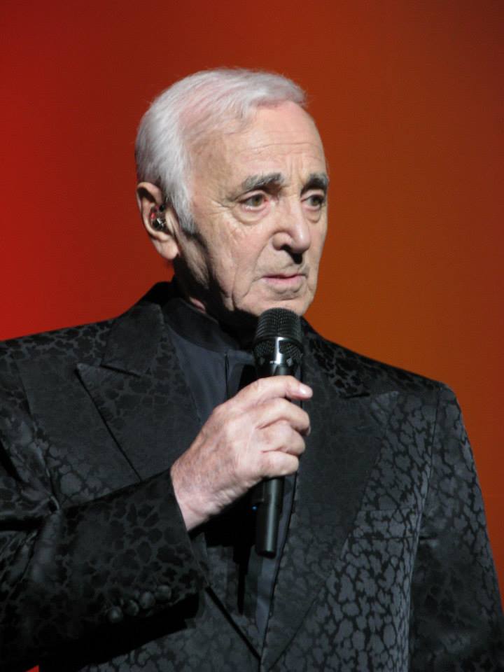 Wikipedia, Charles Aznavour, Images with extracted images, Photographs by Mariusz Kubik, Self-publis
