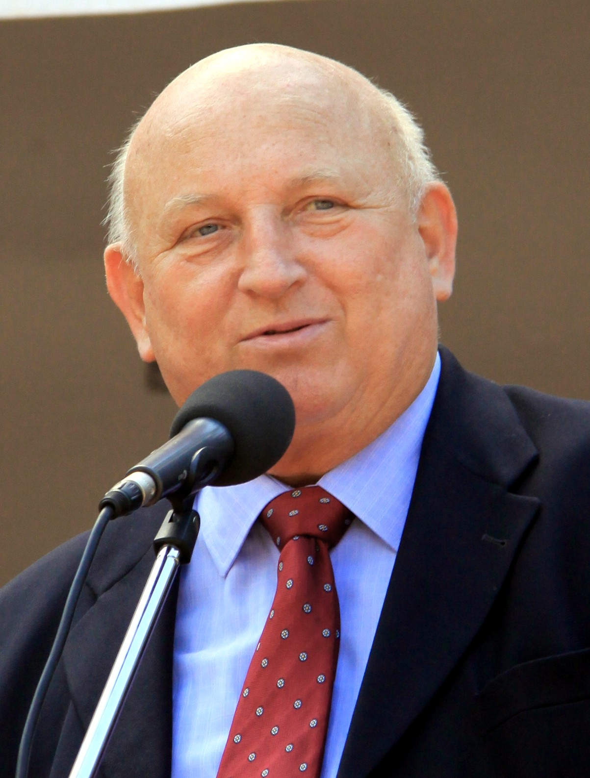 Wikipedia, Events in Busko-Zdr�j, J�zef Oleksy, Media by User:Jrkruk, Self-published work