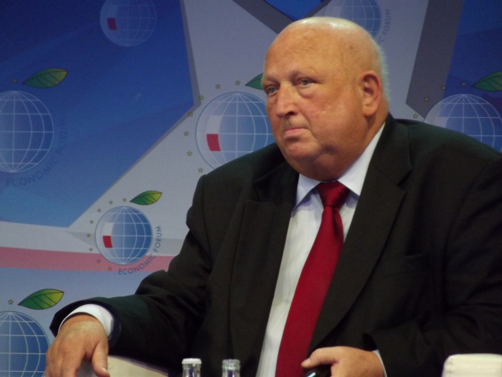 Wikipedia, Flickr images reviewed by File Upload Bot (Magnus Manske), J�zef Oleksy, Media with locat