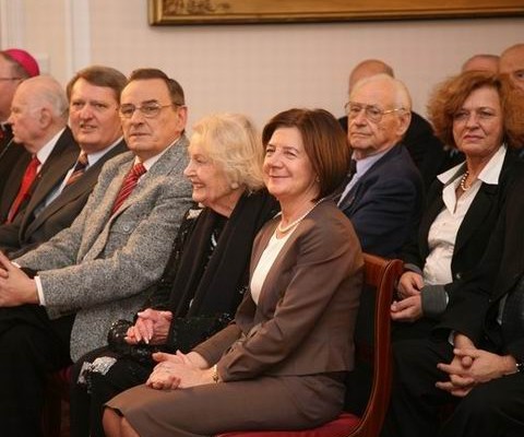 Wikipedia, Ewa Junczyk-Ziomecka, Irena Anders, Maria Kaczyska in 2007, PolishPresidentCopyright, Zb