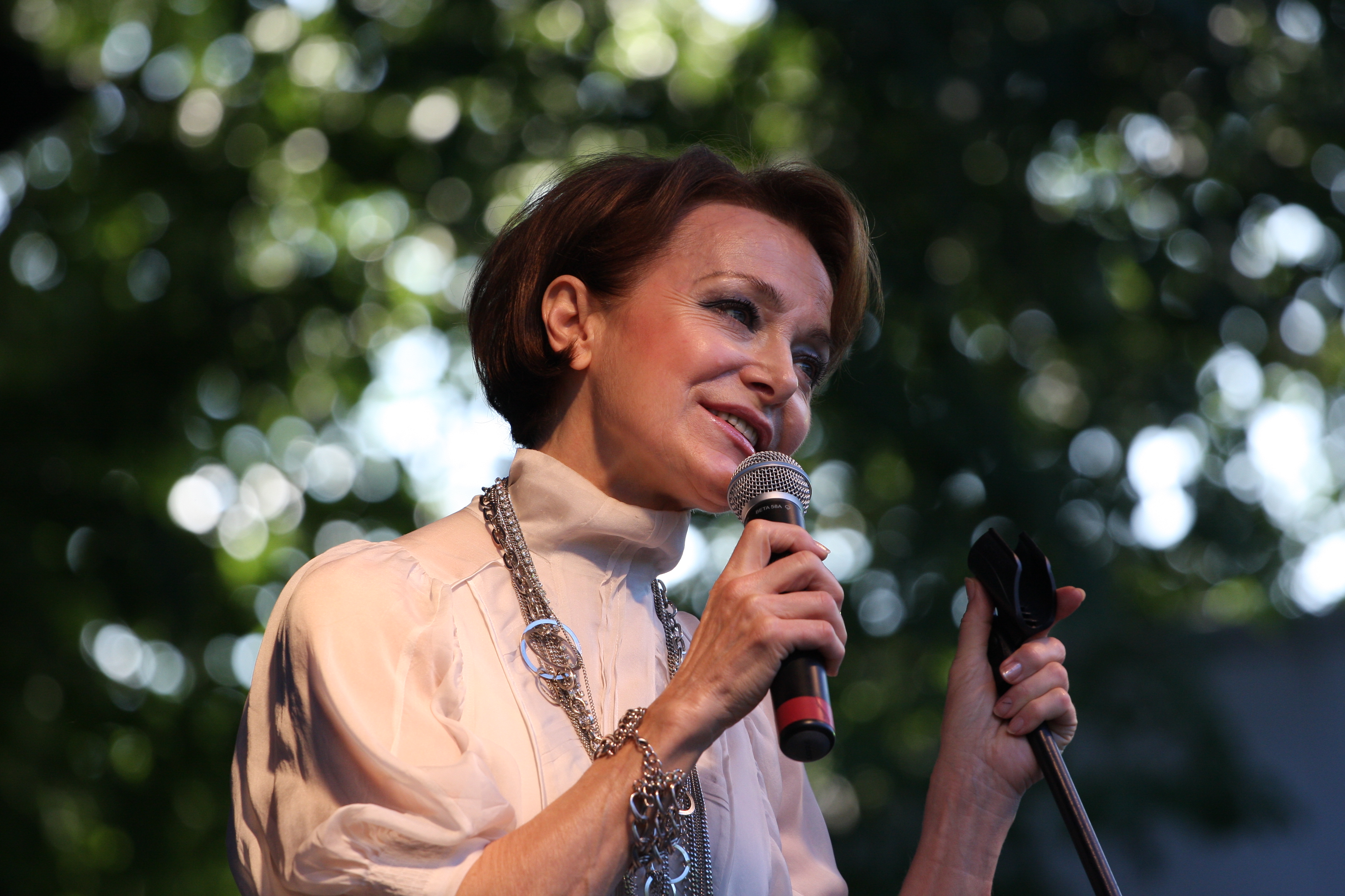 Wikipedia, Irena Jarocka, Self-published work