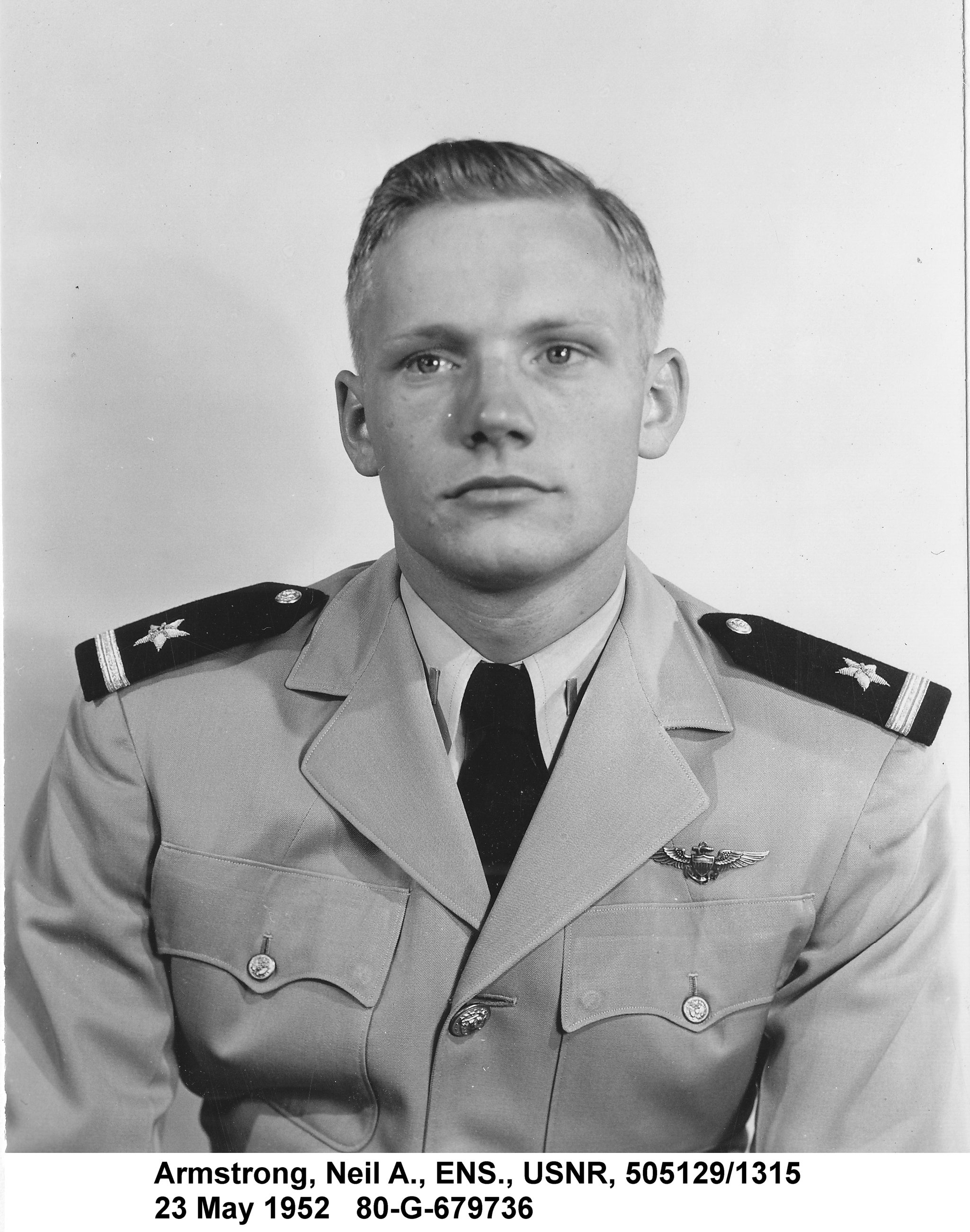 Wikipedia, Images with extracted images, Neil Armstrong, PD US Navy