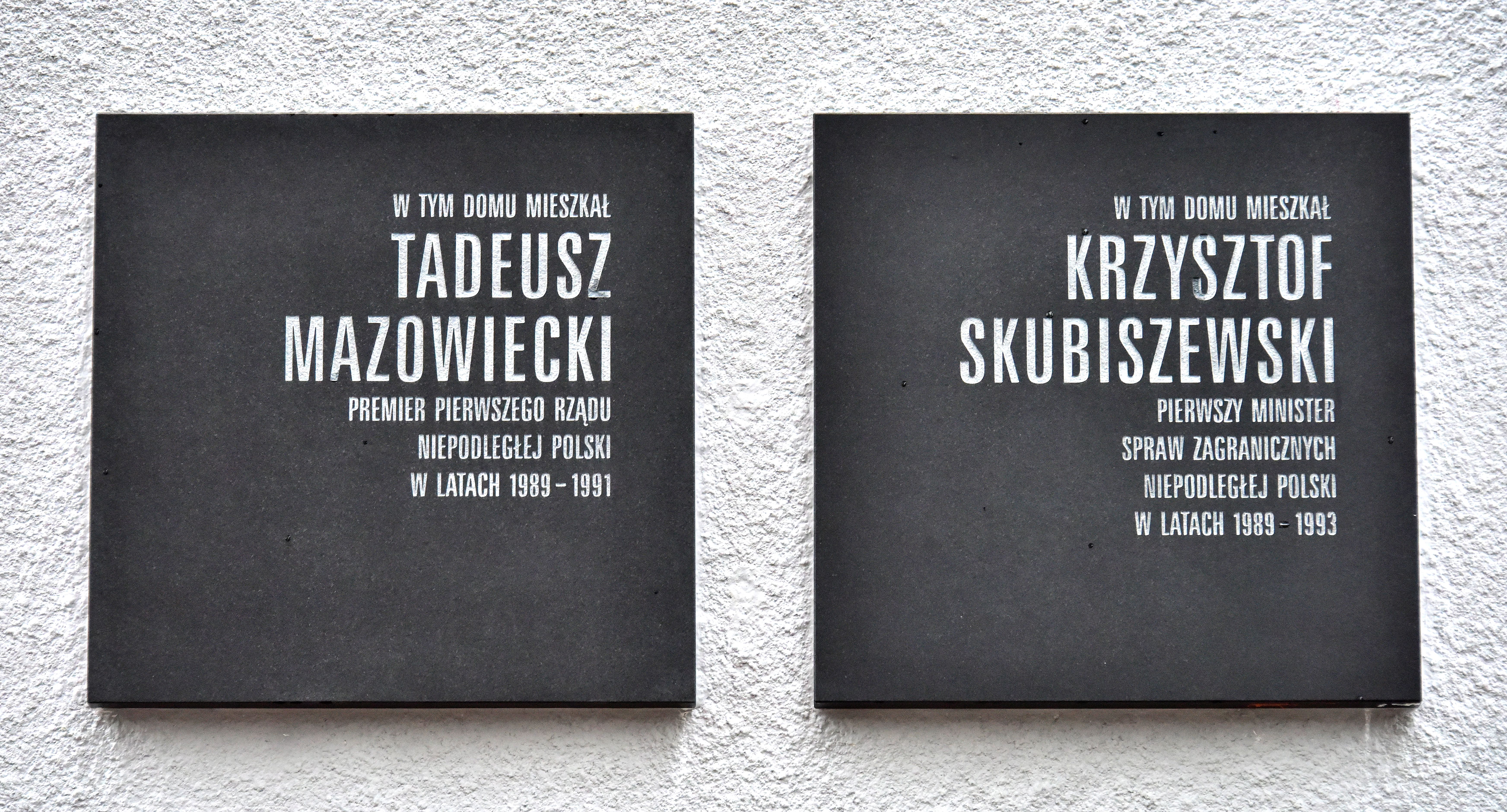Wikipedia, December 2017 in Warsaw, Here-lived plaques in Warsaw, Krzysztof Skubiszewski, Lewicka St
